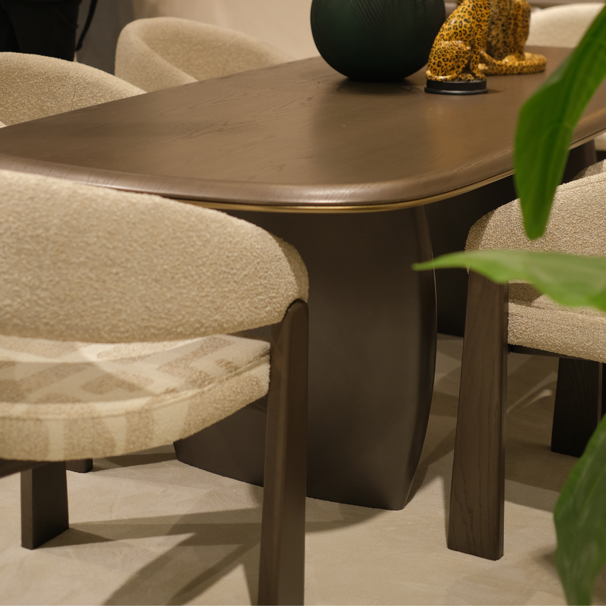 Colecția Nobu – Mobilier Premium pentru Living și Dining | Eleganță Contemporană