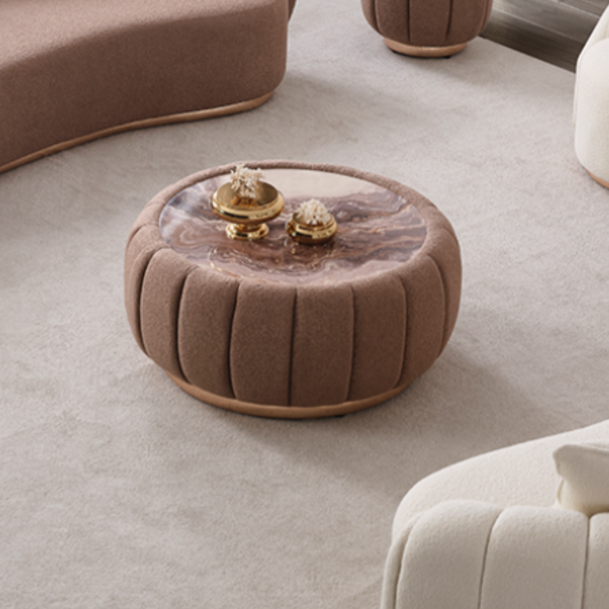 Colectia Bucle de Canapele și Fotolii, Ada