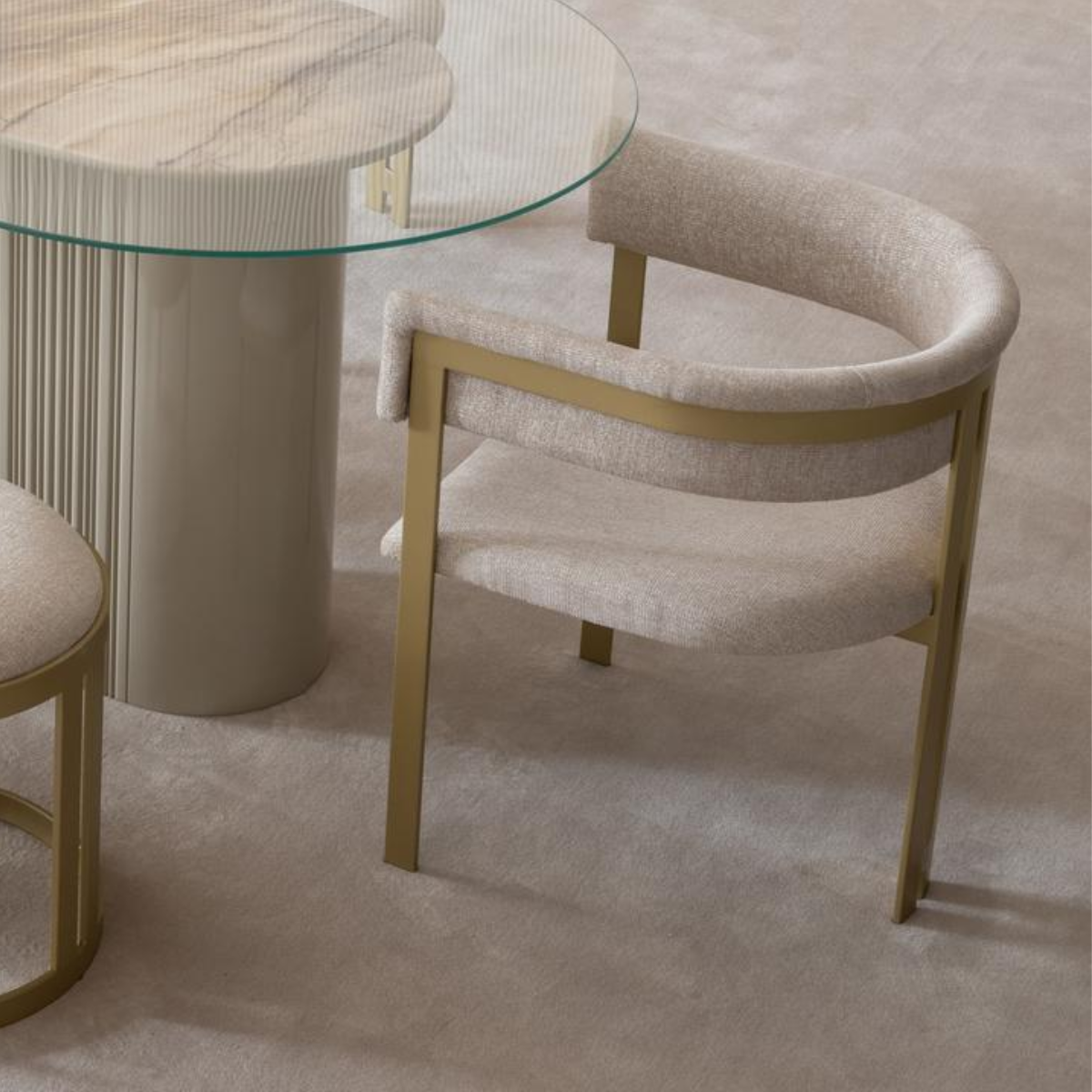 Scaun de lux, Massimo