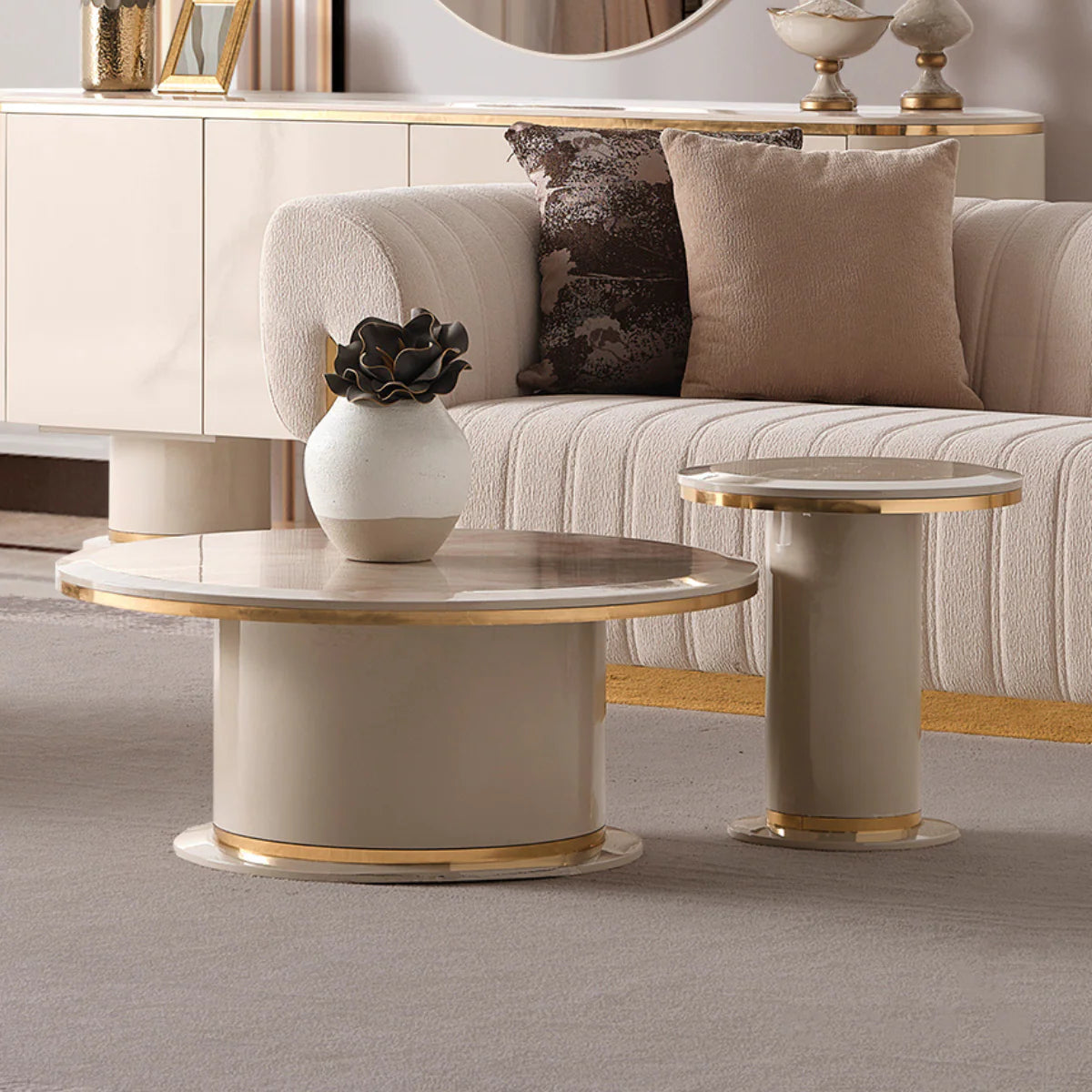 Colectia de Living si Dining de lux, Kara