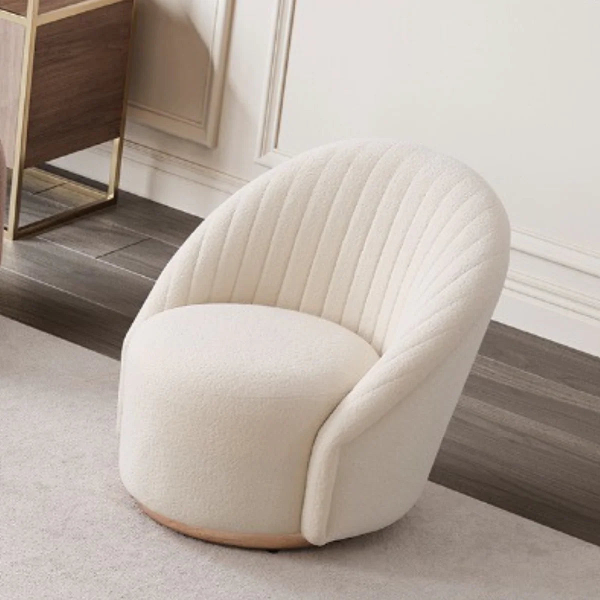 Colectia Bucle de Canapele și Fotolii, Ada