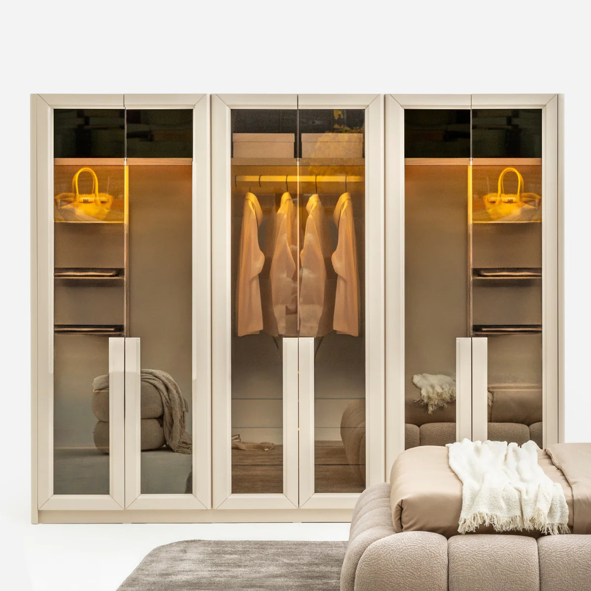 Dormitor modular de Lux, Sento
