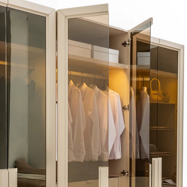 Dormitor modular de Lux, Sento